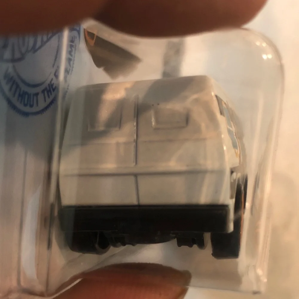 Space Jam 70s Van - White and Black